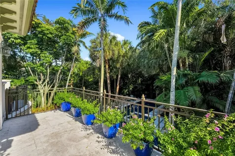5100 SW 86th Street Miami FL 33143