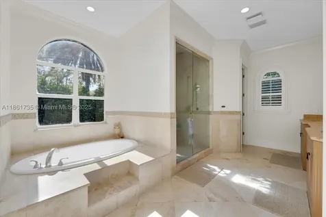 5100 SW 86th Street Miami FL 33143