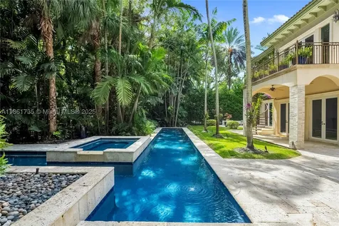 5100 SW 86th Street Miami FL 33143