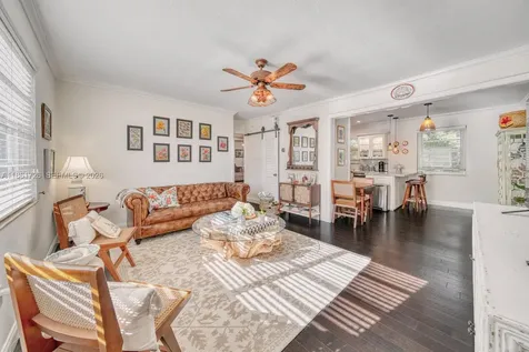 5640 SW 78th Street Miami FL 33143