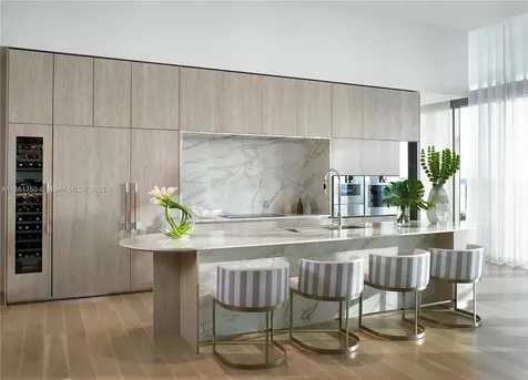 18801 Collins Avenue Sunny Isles Beach FL 33160
