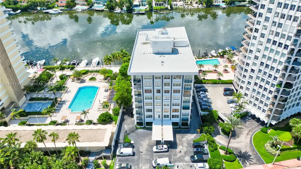 5640 Collins Avenue Miami Beach FL 33140