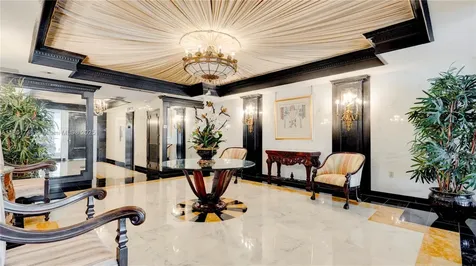 5640 Collins Avenue Miami Beach FL 33140