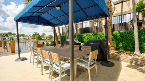 5640 Collins Avenue Miami Beach FL 33140