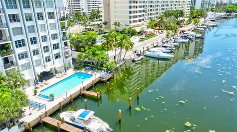 5640 Collins Avenue Miami Beach FL 33140