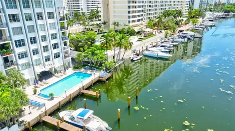 5640 Collins Avenue Miami Beach FL 33140