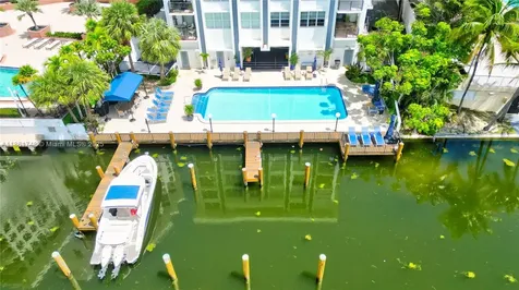 5640 Collins Avenue Miami Beach FL 33140