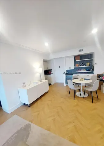 4400 Hillcrest Drive Hollywood FL 33021
