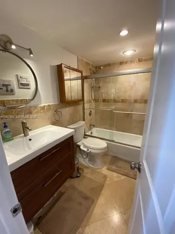 9250 W Bay Harbor Drive Bay Harbor Islands FL 33154