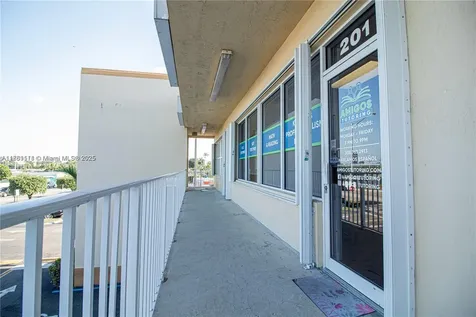 10800 NW 21st Street Sweetwater FL 33172
