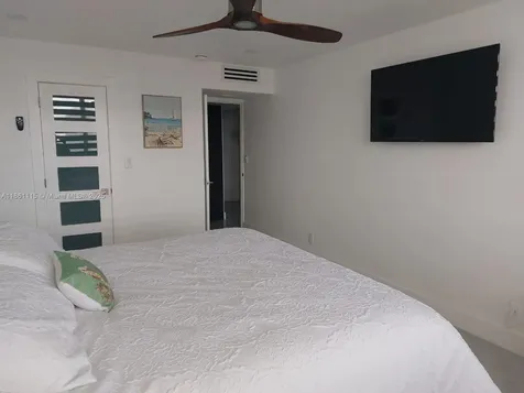 3180 S Ocean Drive Hallandale Beach FL 33009