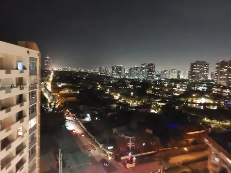 3180 S Ocean Drive Hallandale Beach FL 33009