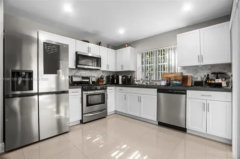 20110 NW 83rd Place Hialeah FL 33015