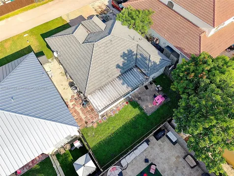 20110 NW 83rd Place Hialeah FL 33015