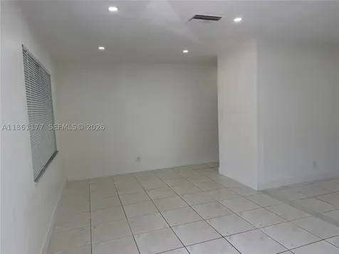 732 SW 6th Street Dania Beach FL 33004