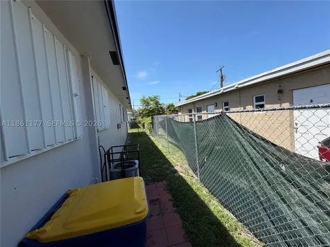 732 SW 6th Street Dania Beach FL 33004