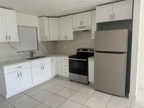 732 SW 6th Street Dania Beach FL 33004