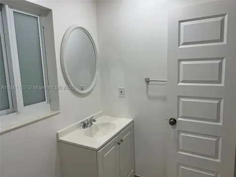 732 SW 6th Street Dania Beach FL 33004