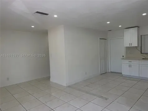 732 SW 6th Street Dania Beach FL 33004