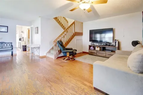 650 NW 106th Terrace Pembroke Pines FL 33026