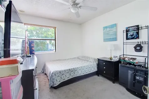 650 NW 106th Terrace Pembroke Pines FL 33026