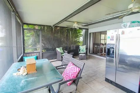 650 NW 106th Terrace Pembroke Pines FL 33026