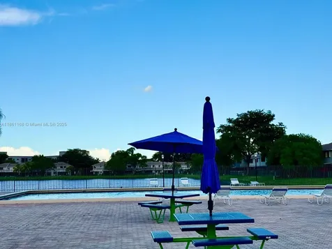 650 NW 106th Terrace Pembroke Pines FL 33026