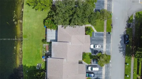 650 NW 106th Terrace Pembroke Pines FL 33026