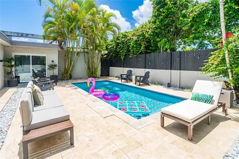 520 SW 22nd Road Miami FL 33129