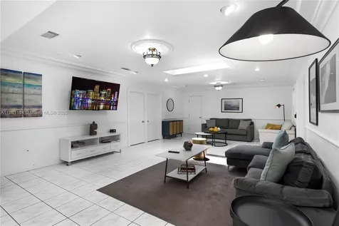 520 SW 22nd Road Miami FL 33129