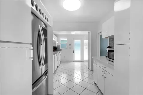 520 SW 22nd Road Miami FL 33129