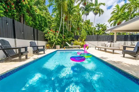 520 SW 22nd Road Miami FL 33129