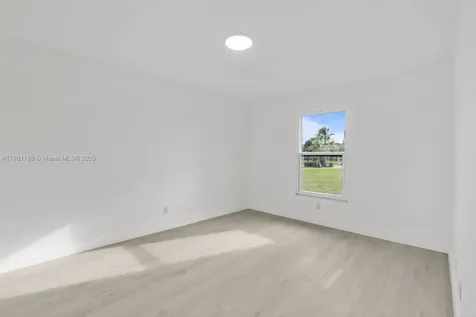 2642 SE Emmett Road Port St. Lucie FL 34952