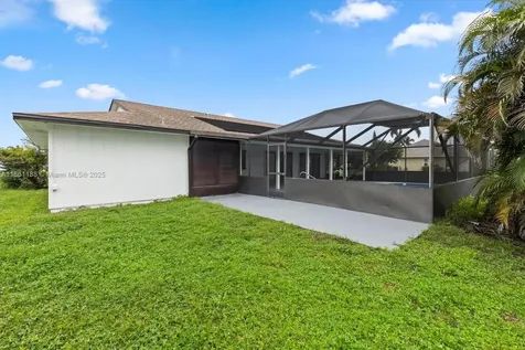 2642 SE Emmett Road Port St. Lucie FL 34952