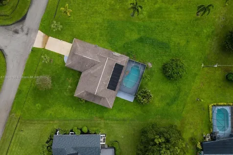 2642 SE Emmett Road Port St. Lucie FL 34952