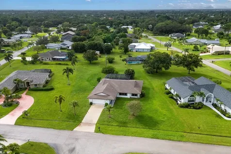 2642 SE Emmett Road Port St. Lucie FL 34952