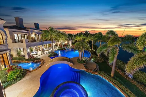 176 Spyglass Lane Jupiter FL 33477