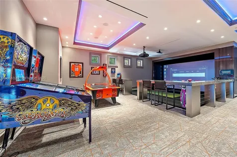 176 Spyglass Lane Jupiter FL 33477