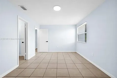3833 NW 213th Terrace Miami Gardens FL 33055