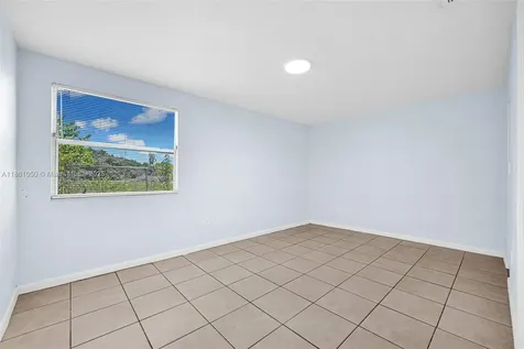 3833 NW 213th Terrace Miami Gardens FL 33055