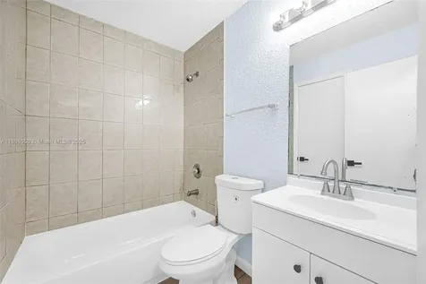 3833 NW 213th Terrace Miami Gardens FL 33055