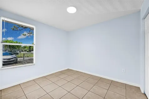 3833 NW 213th Terrace Miami Gardens FL 33055