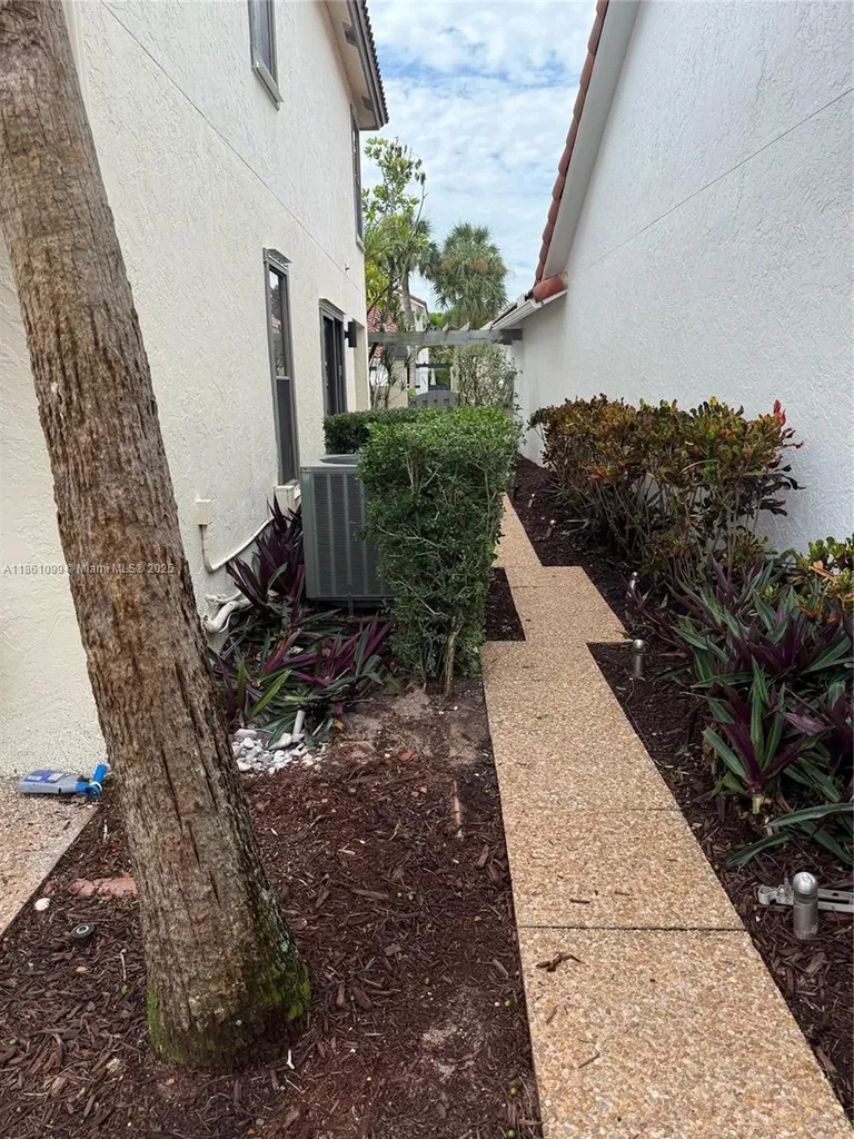 5535 Eton Court Boca Raton FL 33486