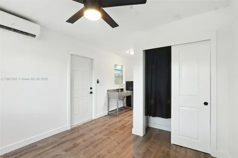 2242 Coolidge Street Hollywood FL 33020