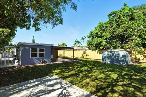 2242 Coolidge Street Hollywood FL 33020