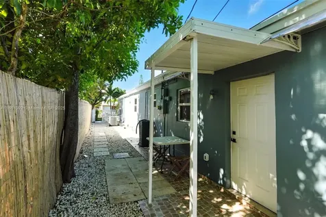 2242 Coolidge Street Hollywood FL 33020