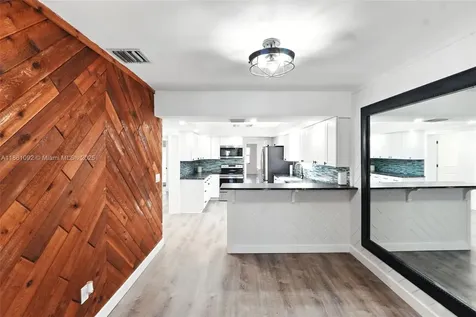 2242 Coolidge Street Hollywood FL 33020