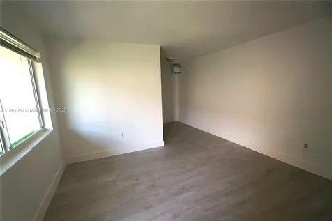 584 NW 65th Street Miami FL 33150