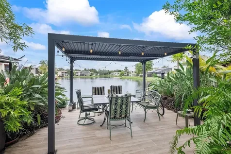 10409 SW 80th Street Miami FL 33173