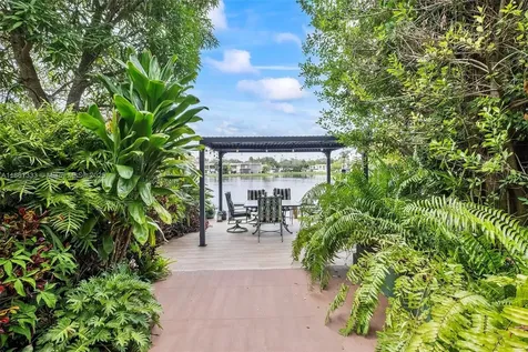 10409 SW 80th Street Miami FL 33173